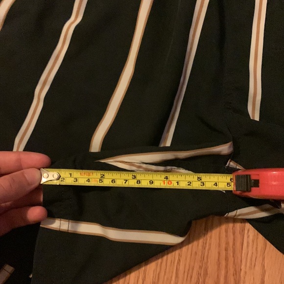 Striped board shorts - Picture 3 of 3